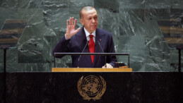 Cumhurbaşkanı Erdoğan: ‘Aileyi Korumak için Küresel Planlara Karşı Duracağız’