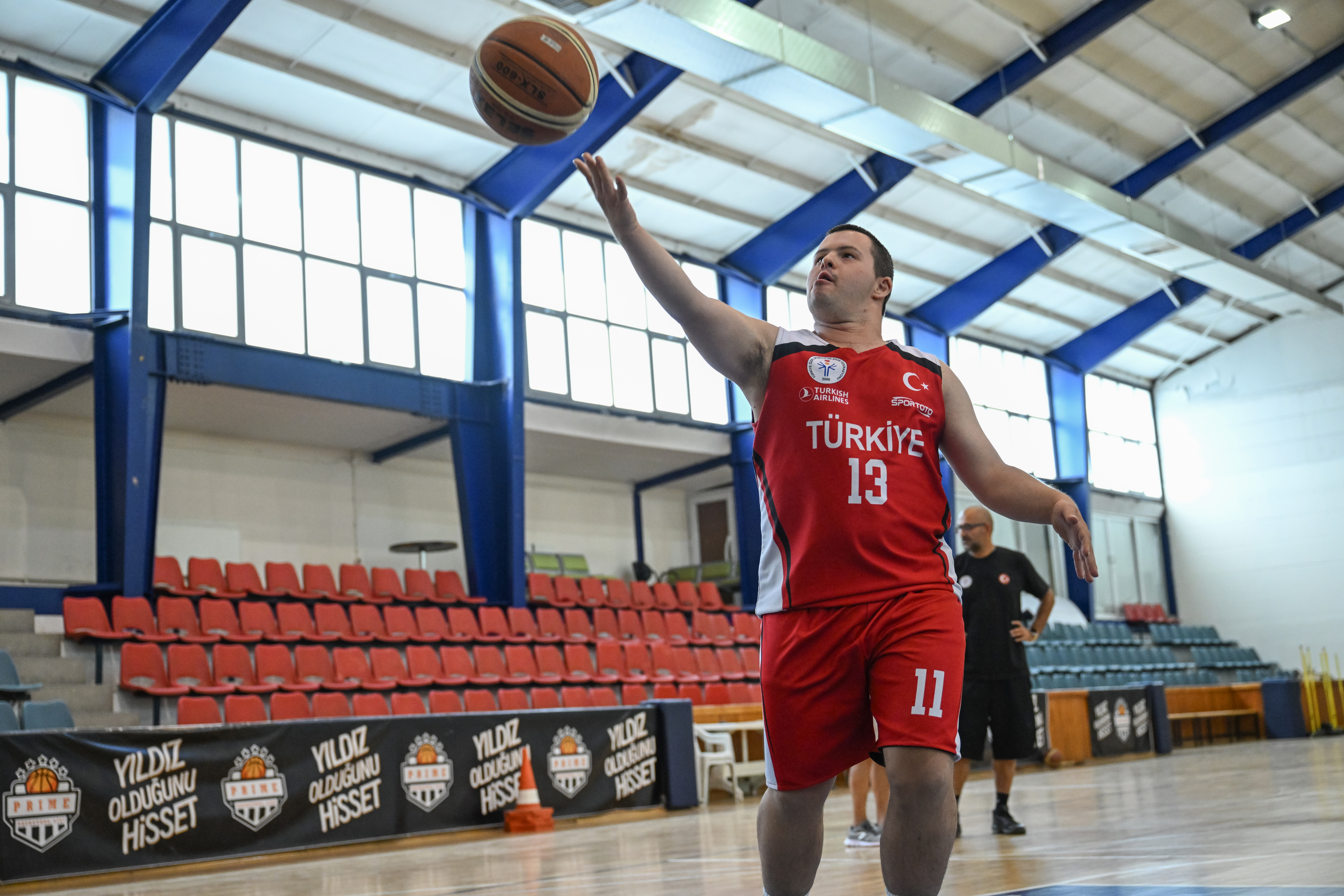 Down Sendromlu Milli Basketbol Takımı Avrupa Şampiyonası’nda Zafer Peşinde 5 down sendromlu milli basketbol takimi italyaya avrupa sampiyonu olmak icin gidiyor 3 551p48ZN