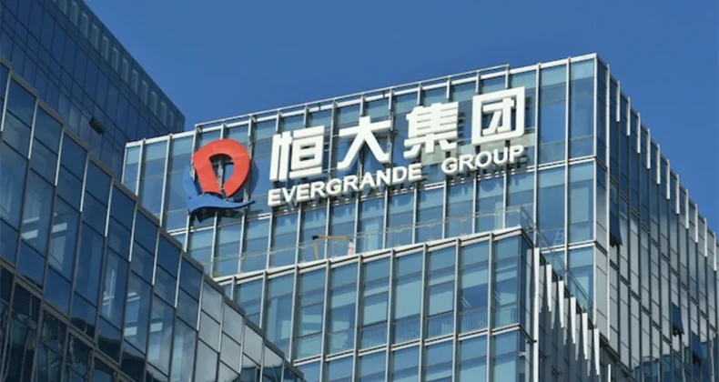 Çin’in Evergrande Krizi: Borçtan “Yasa Dışı Faaliyetlere”