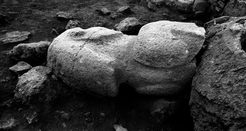 Göbeklitepe ve Karahantepe’de 12 Bin Yıllık Heykeller Bulundu