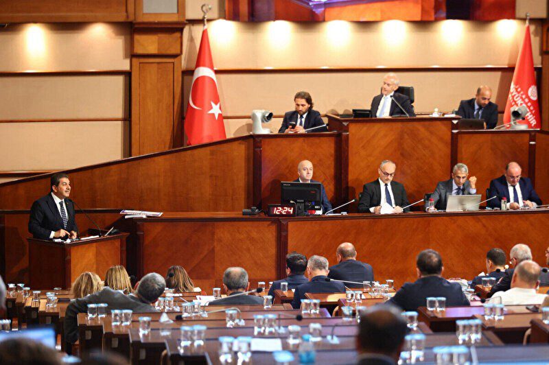 Göksu, İBB Yönetiminin Son 4,5 Yılda Yaptıklarını Sert Sözlerle Eleştirdi 3 imamoglu 45 yilda ne yapti ne yapmadi goksu acikladi 2 6l2JmeNp