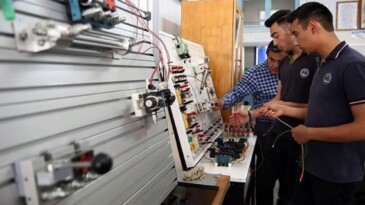 Resmi Gazete’de Yayımlandı! Teknik Öğretmenlere 75 Puan Şartı Getirildi