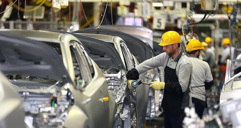 Türkiye Otomobil Pazarı Rekor Kırdı: Satışlarda %64,7’lik Dev Artış!