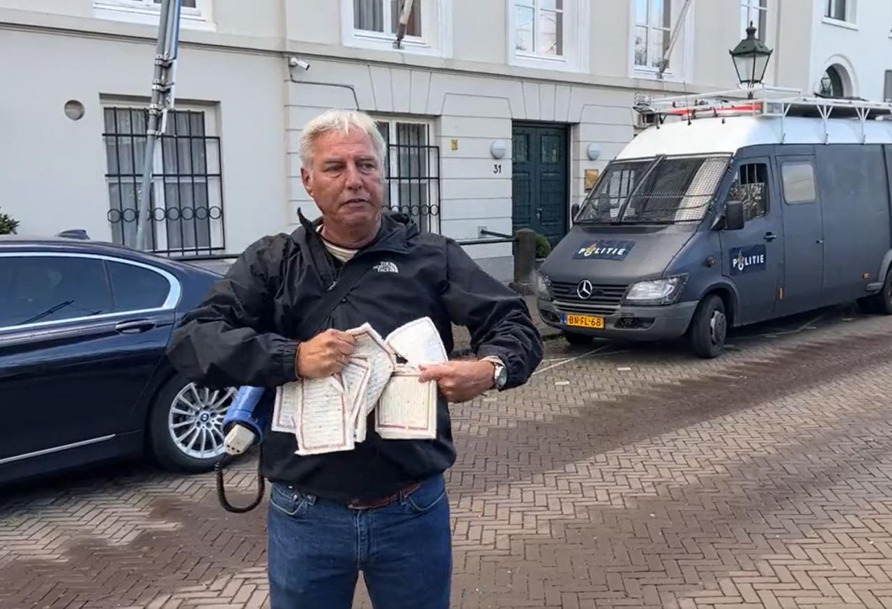 Türkiye'den, Hollanda'da Kur'an-ı Kerim'e Yapılan Alçak Saldırıya Çok Sert Tepki 1 turkiyeden hollandada kuran i kerime yapilan alcak saldiriya cok sert tepki 1 9jiR5t9v