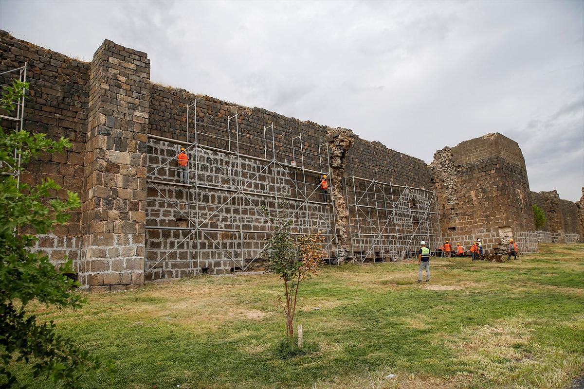UNESCO'dan Diyarbakır Surları ve Hevsel Bahçeleri Kararı 2 unescodan diyarbakir surlari ve hevsel bahceleri karari 2 HBR843bY