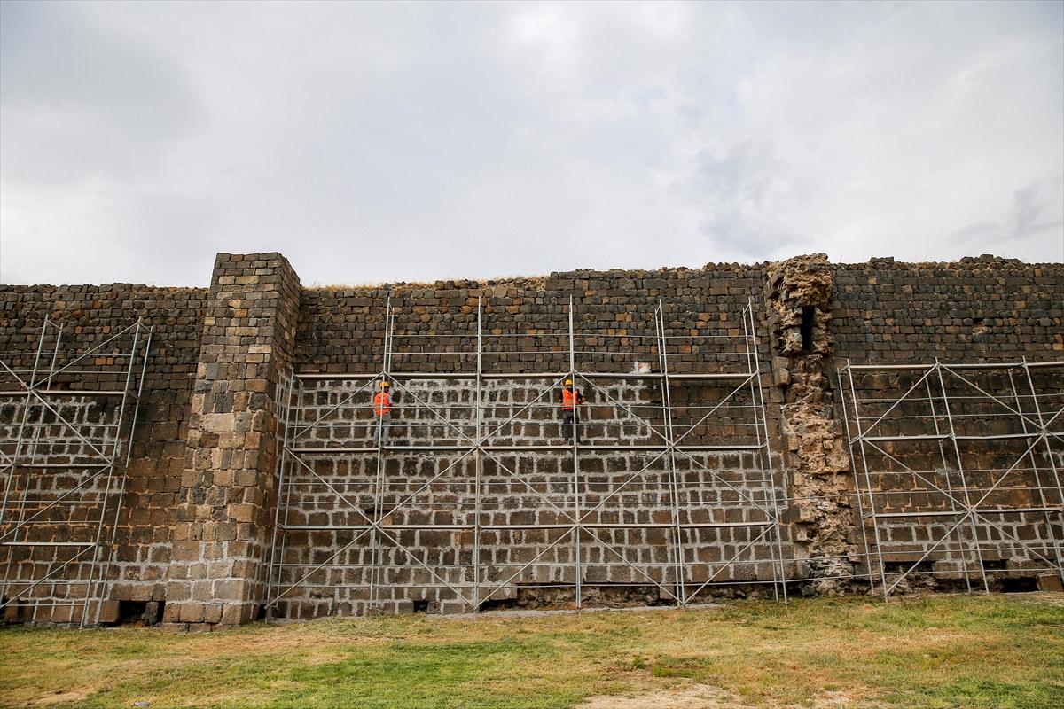 UNESCO'dan Diyarbakır Surları ve Hevsel Bahçeleri Kararı 3 unescodan diyarbakir surlari ve hevsel bahceleri karari 3