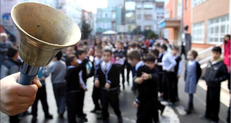 Okullar Pazartesi Açılıyor… Valilik ve İBB’den Pazartesi Açıklaması!