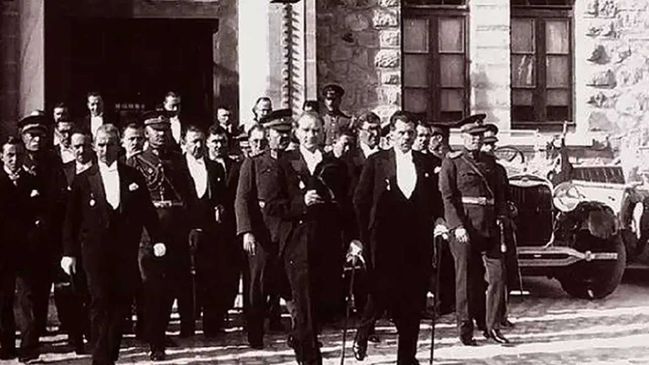 "Efendiler, Yarın Cumhuriyet'i İlan Edeceğiz!" 1 24 ekim 1923te yasananlar ksut