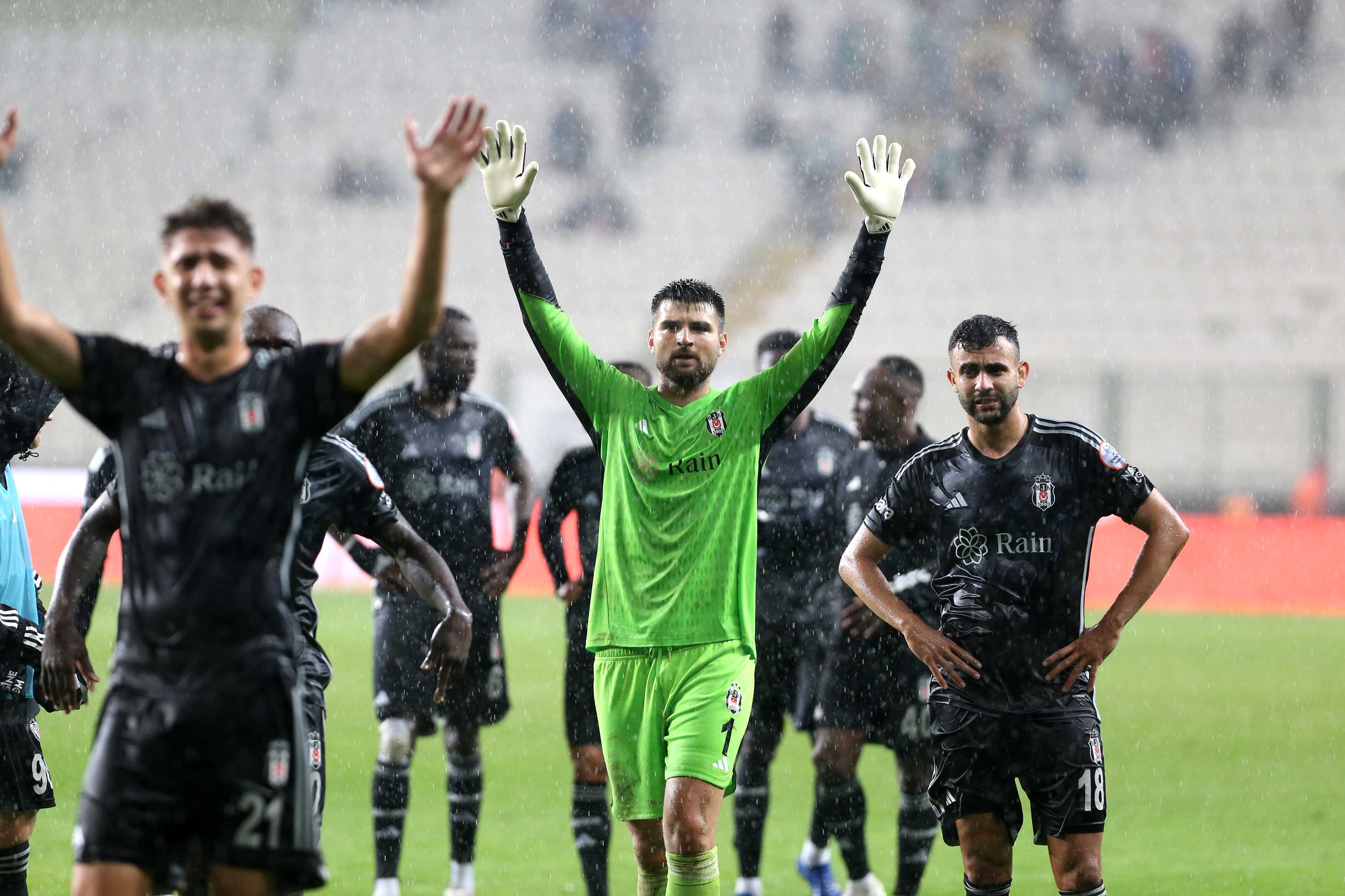 Beşiktaş'tan Deplasmanda Net Galibiyet! 1 AA 20231001 32290236 32290230 TUMOSAN KONYASPOR BESIKTAS