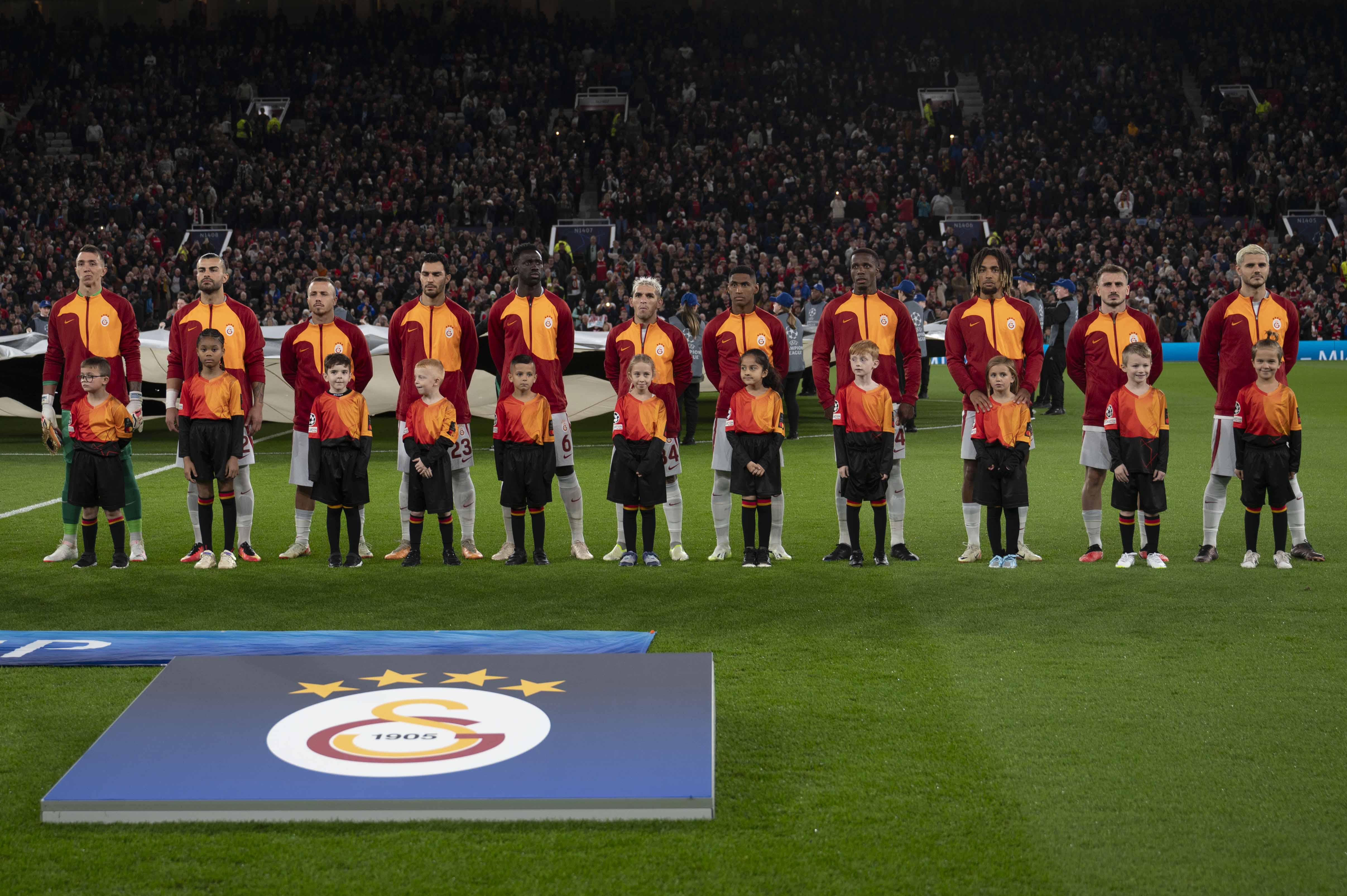 İngilizlerden Galatasaray'ın Zaferine Büyük Övgü! 2 AA 20231003 32303798 32303785 MANCHESTER UNITED GALATASARAY 1