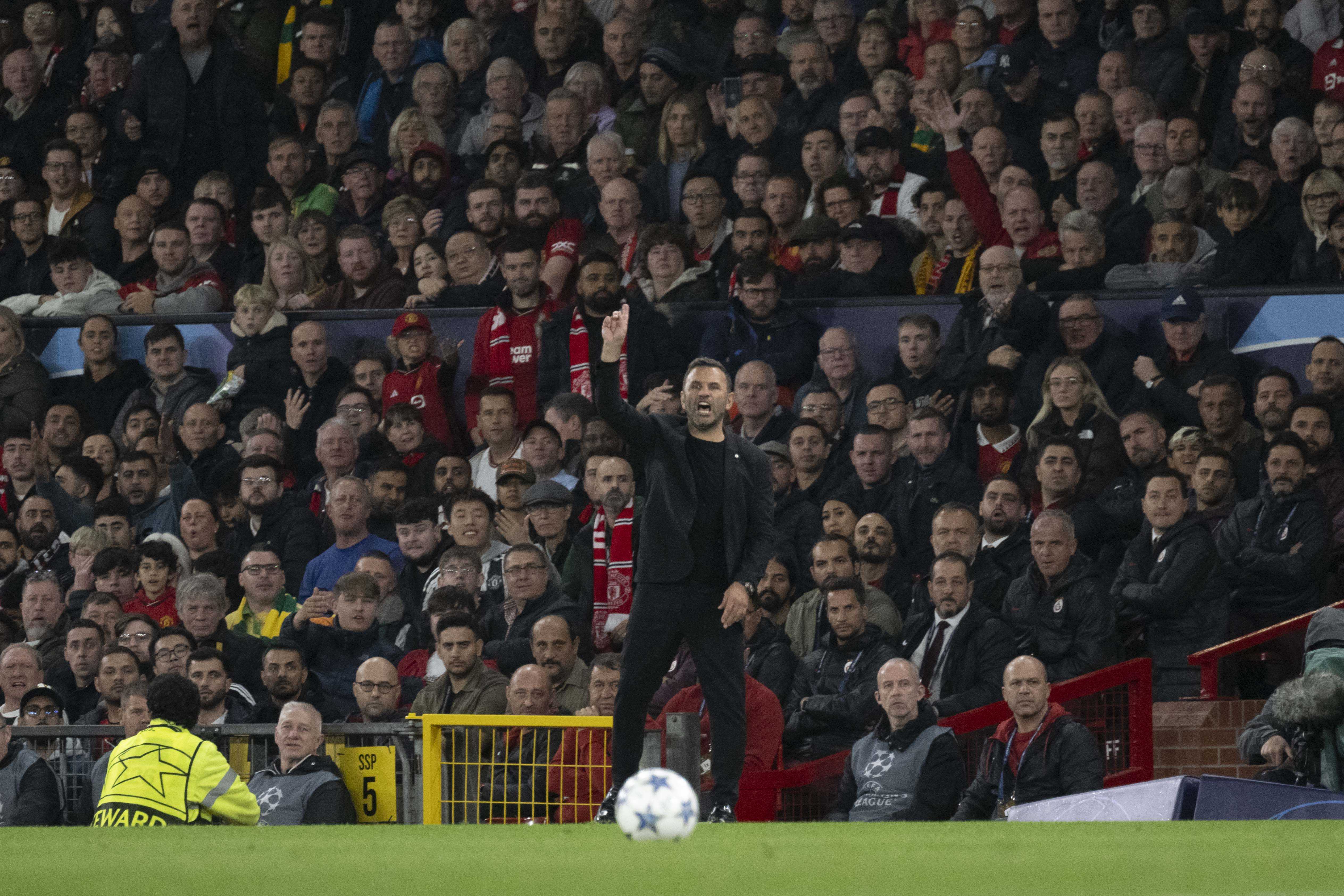 Galatasaray, Okan Buruk Yönetiminde Tarihi Bir Başarıya İmza Attı 3 AA 20231003 32304378 32304374 MANCHESTER UNITED GALATASARAY 1