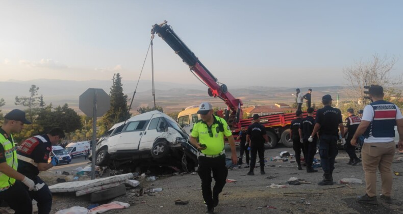 Gaziantep’te Feci Kaza: 5 Ölü, 17 Yaralı