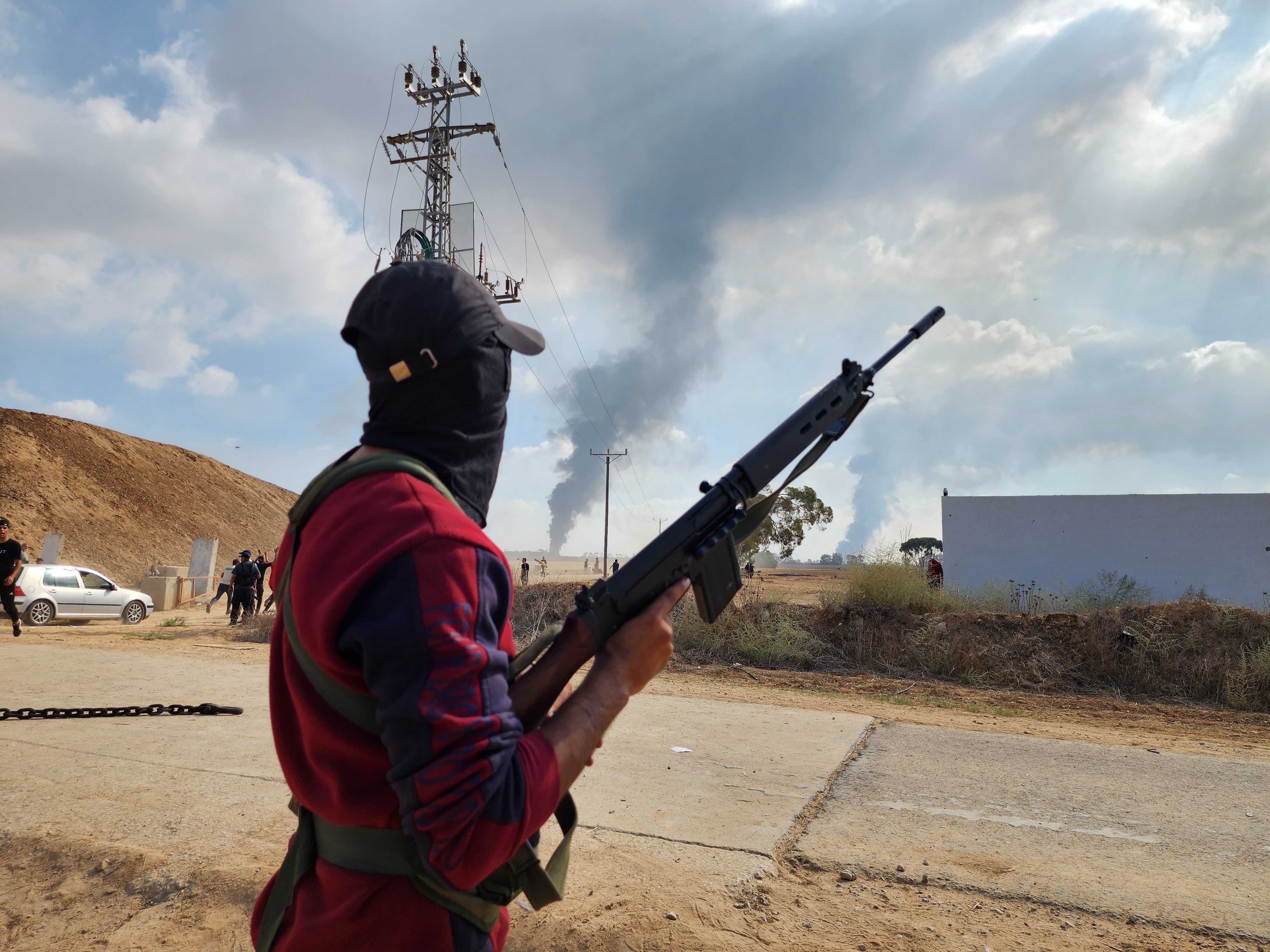 İsrail'den Hamas 'Türk Vatandaşı' Propagandası Gerçek Mi? 5 AA 20231007 32335231 32335225 FILISTINLI GRUPLAR ILE ISRAIL GUCLERI ARASINDAKI CATISMALAR