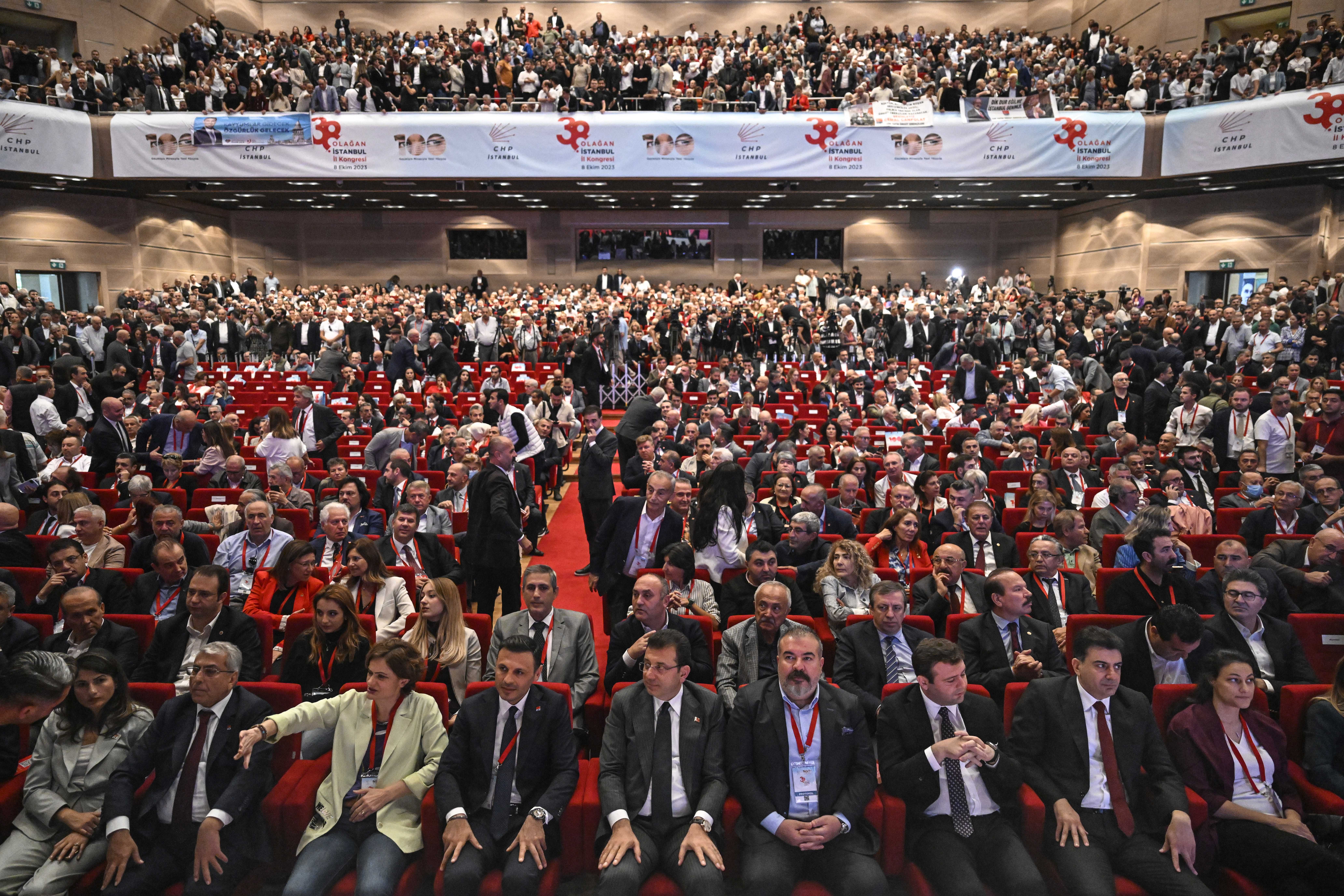 Kaftancıoğlu ve İmamoğlu Yuhalandı! Tartışmalar Kavgaya Dönüştü! 1 AA 20231008 32343418 32343416 CHP ISTANBUL IL KONGRESI HALIC KONGRE MERKEZINDE BASLADI