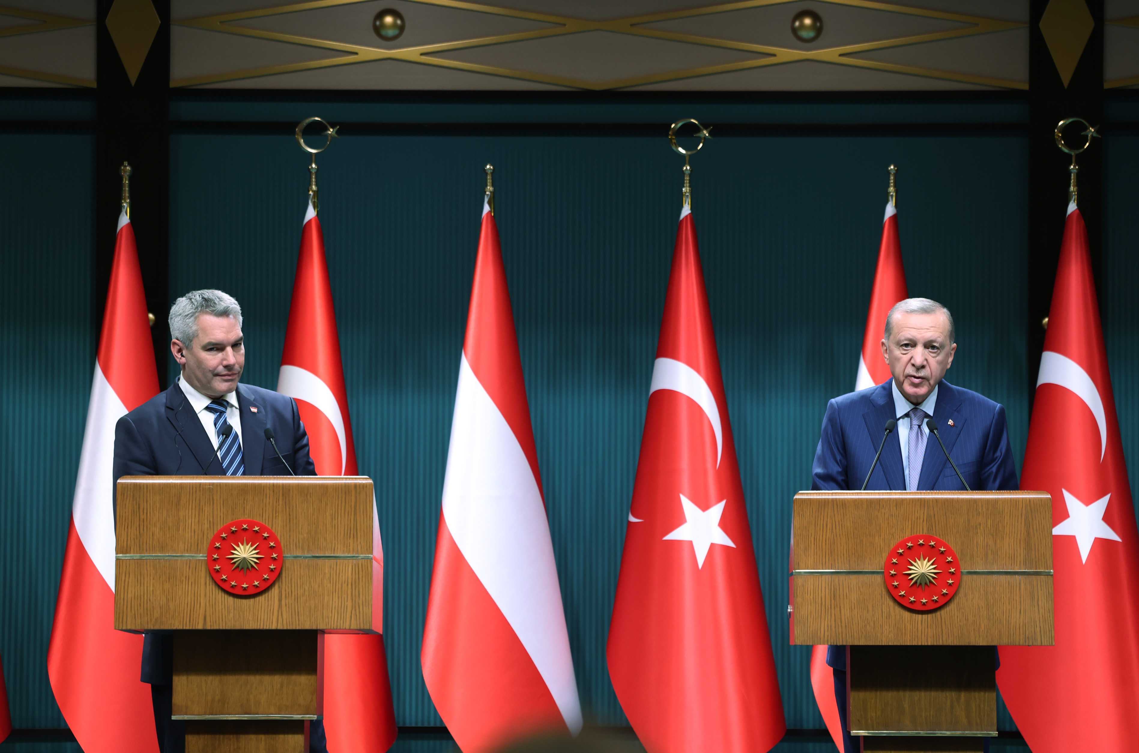 Erdoğan'dan Çok Sert Gazze Tepkisi: ABD'nin Orada Ne İşi Var? Hani İnsan Hakları? 1 AA 20231010 32365619 32365612 CUMHURBASKANI ERDOGANIN AVUSTURYA BASBAKANI NEHAMMER ILE ORTAK BASIN TOPLANTISI
