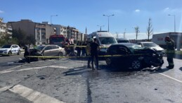 Sultangazi’de 2 Otomobil Çarpıştı: 2’si Çocuk 6 Yaralı