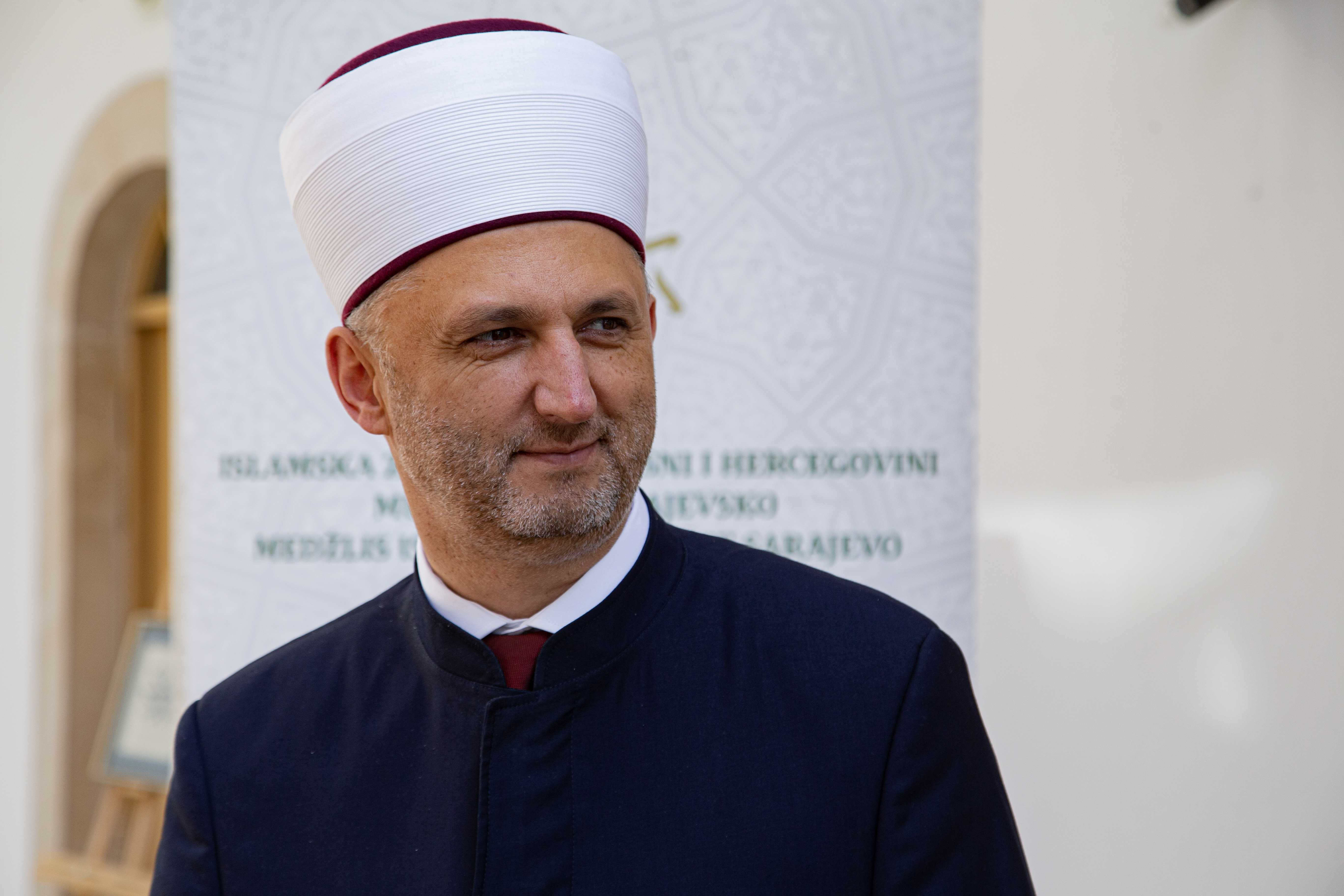 Saraybosna'da "Geleneksel Türk Sanatları Sergisi" Açıldı 4 AA 20231016 32421790 32421782 BOSNA HERSEKIN BASKENTI SARAYBOSNADA GELENEKSEL TURK SANATLARI SERGISI ACILDI
