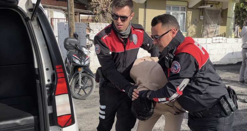 Edirne’de Sahte Kimlik ve Basın Kartı Taşıyan 3 Kişi Gözaltına Alındı
