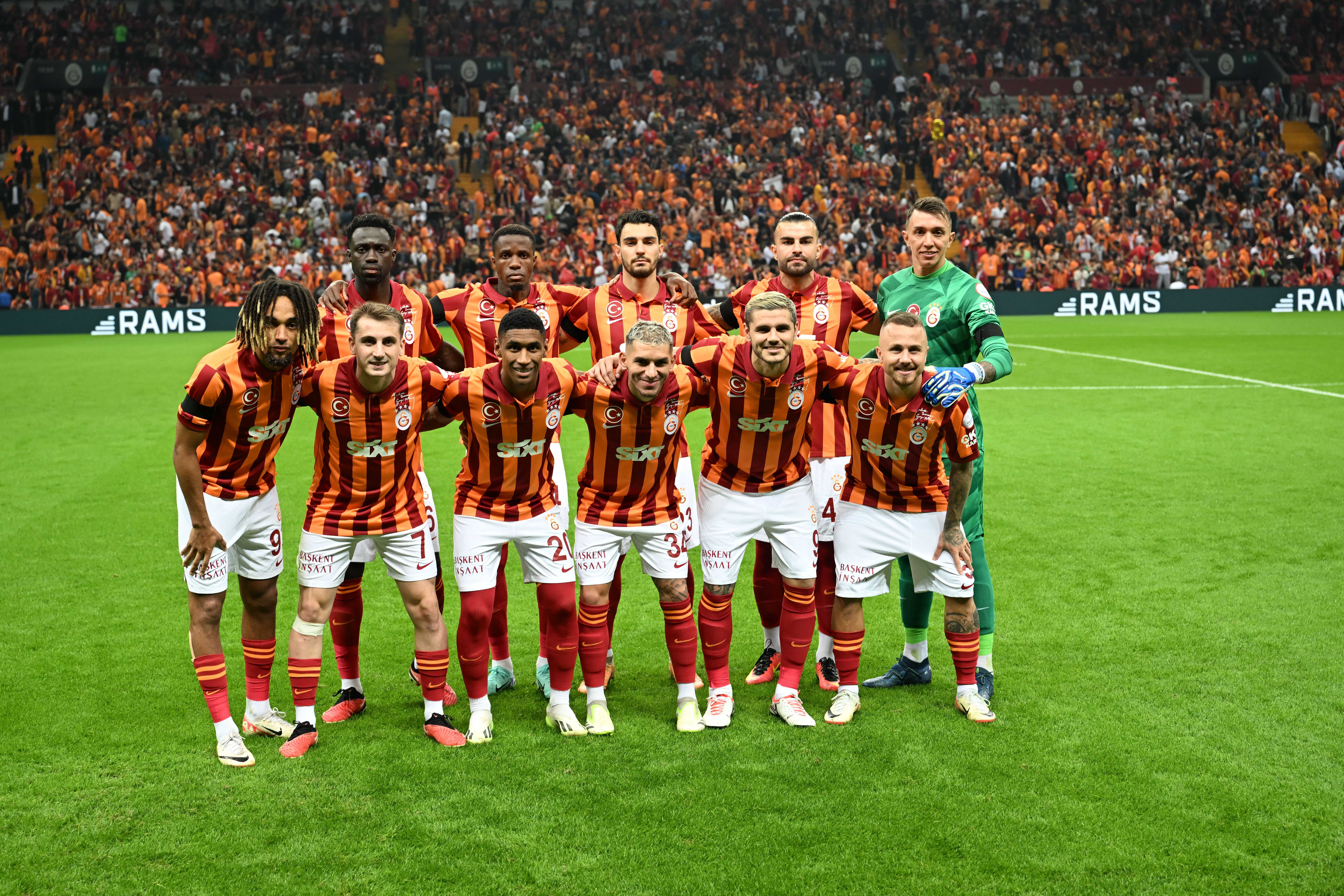 Galatasaray'dan Bayern Galibiyete Dev Prim! 2 AA 20231021 32476596 32476593 GALATASARAY BESIKTAS