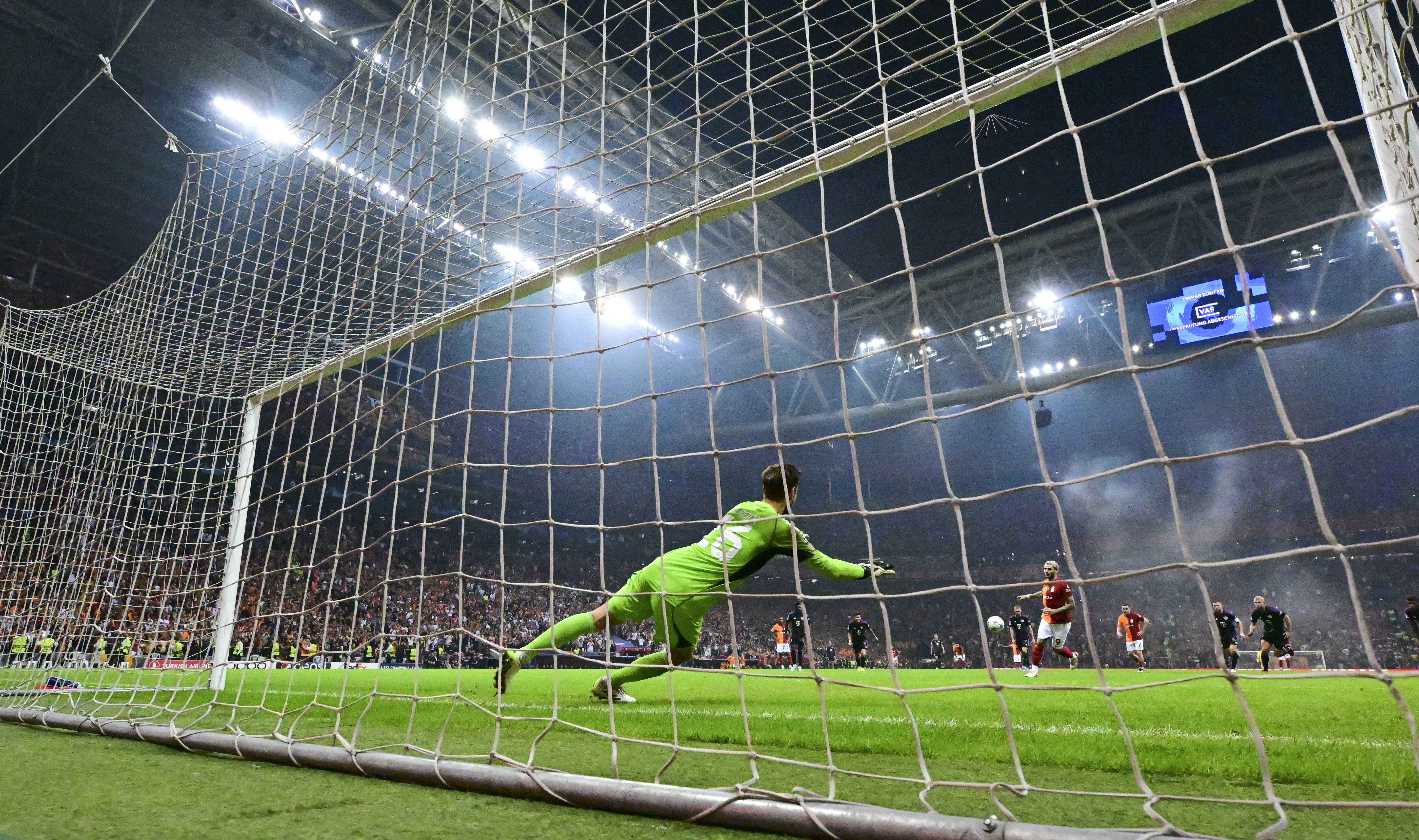 Galatasaray, UEFA Şampiyonlar Ligi'nde Bayern Münih'e Mağlup Oldu 2 AA 20231024 32507486 32507482 GALATASARAY BAYERN MUNIH