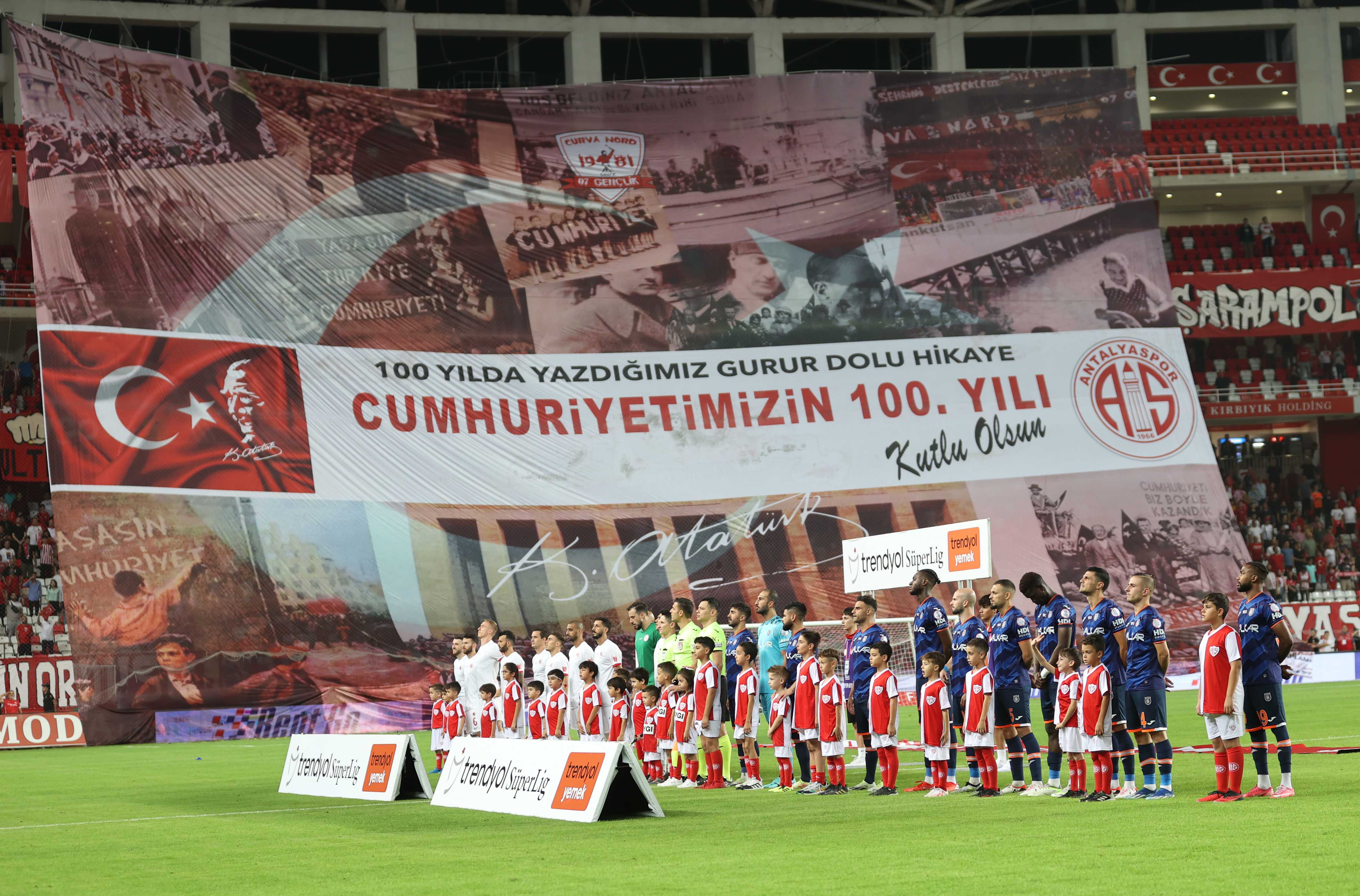 Antalyaspor, Ev Sahasında Başakşehir'i Dize Getirdi! 1 AA 20231029 32567330 32567319 BITEXEN ANTALYASPOR RAMS BASAKSEHIR