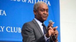 Fed/Bostic: Faizlerin “Uzun Bir Süre” Yüksek Kalması Gerektiğine İşaret!