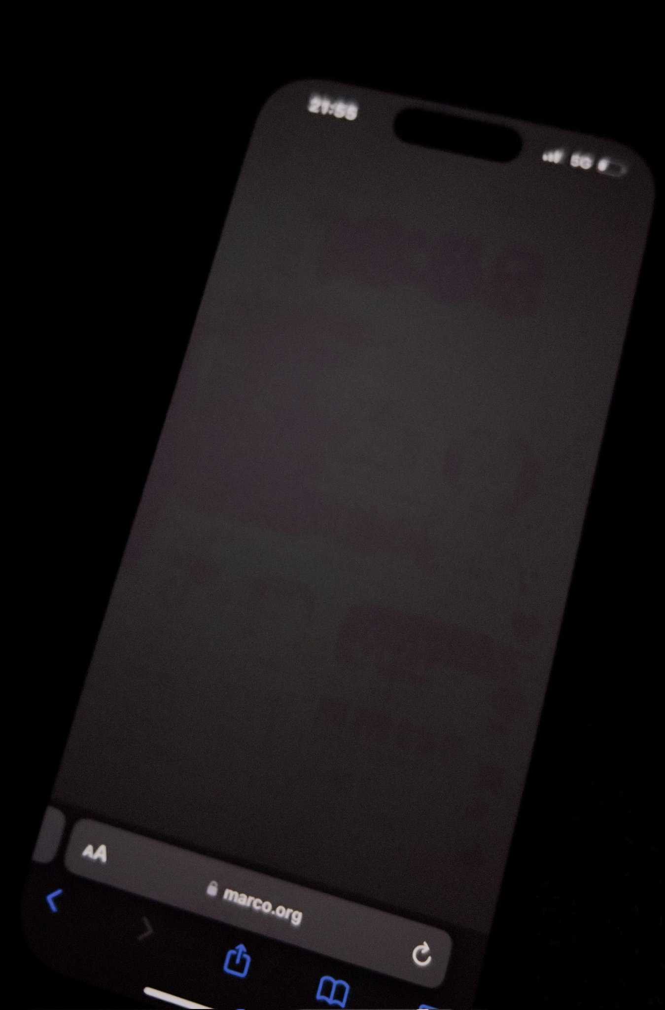 iPhone 15 Pro Max'te 14.600 TL'lik Ekran Yanığı Sorunu! 17 F70ZT NWkAACtHq