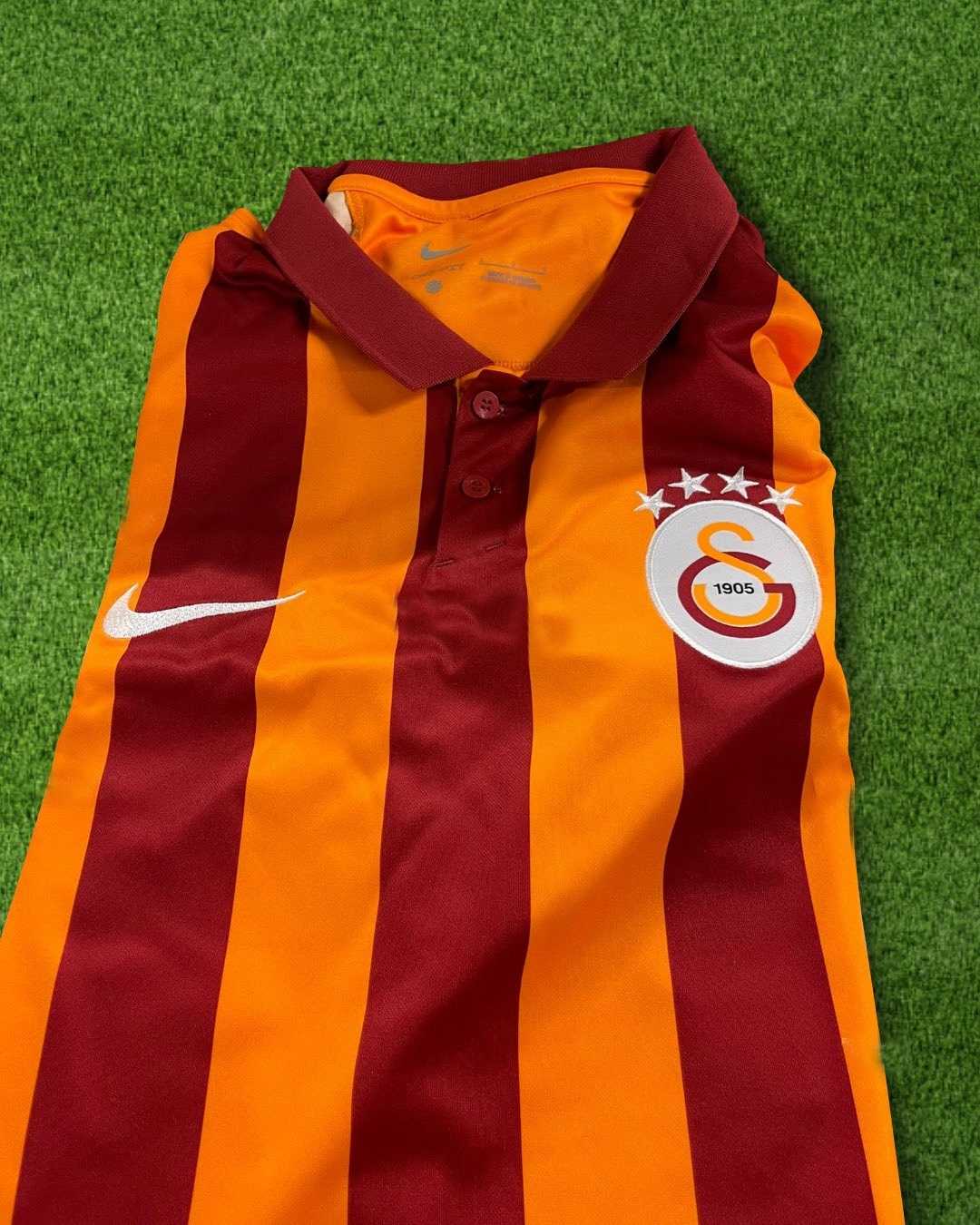 Galatasaray Yeni Formasını Tanıttı! Fiyatı Şaşırttı... 1 F752lWWXAAAR6Ng