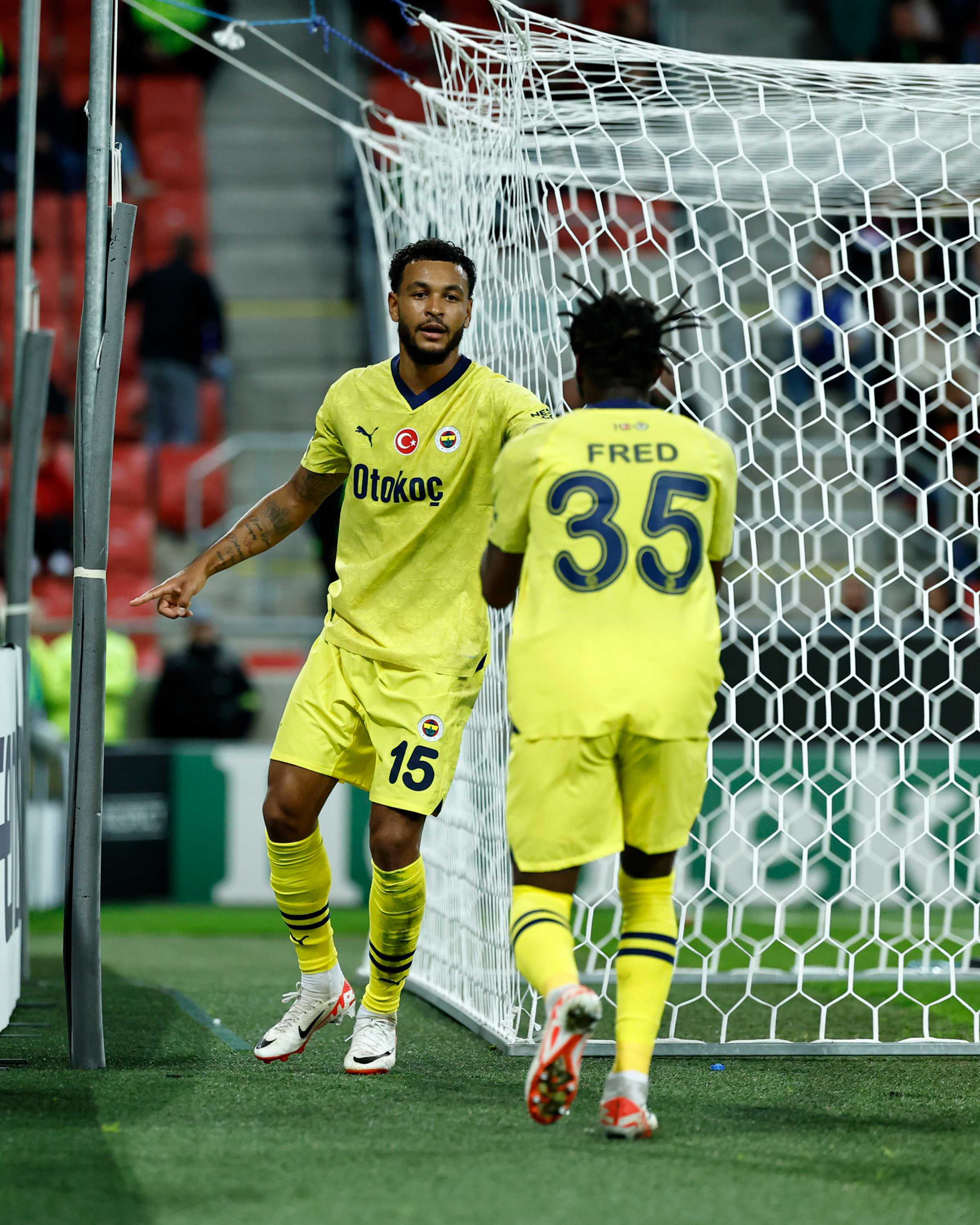 Slovakya'da King Rüzgarı: Fenerbahçe Liderliğini Korudu! 1