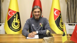 İstanbulspor’da teknik direktörlüğe Hakan Yakın getirildi