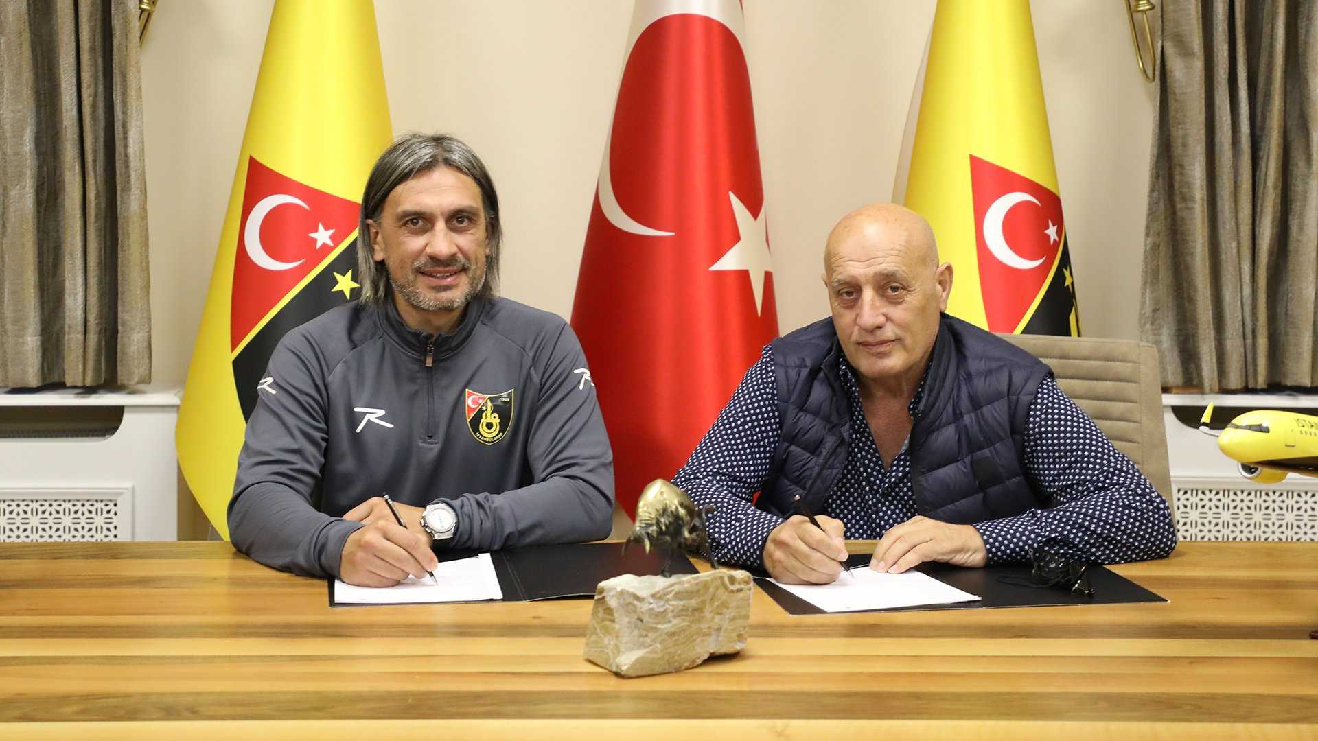 İstanbulspor'da teknik direktörlüğe Hakan Yakın getirildi 1 F8kkoJVWEAAHRgZ