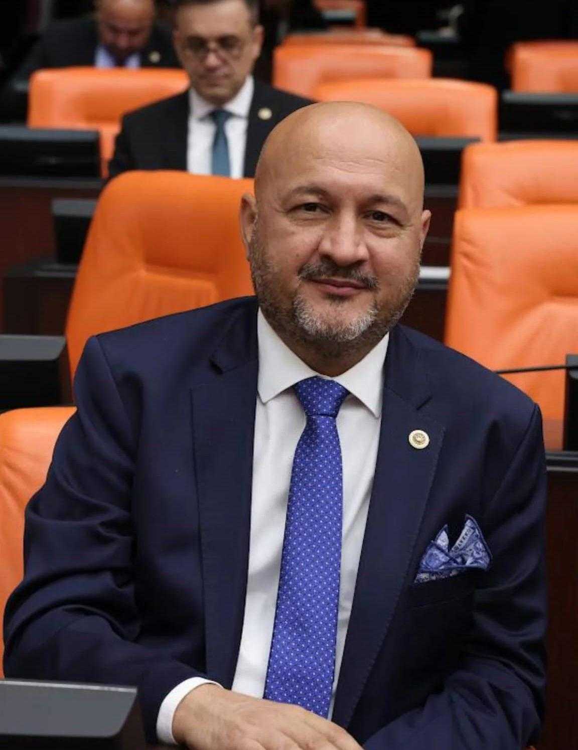 Badem Üreticilerine Müjde Resul Kurt'tan... 2 badem ureticilerine mujde resul kurttan 1 Wp3E55R4