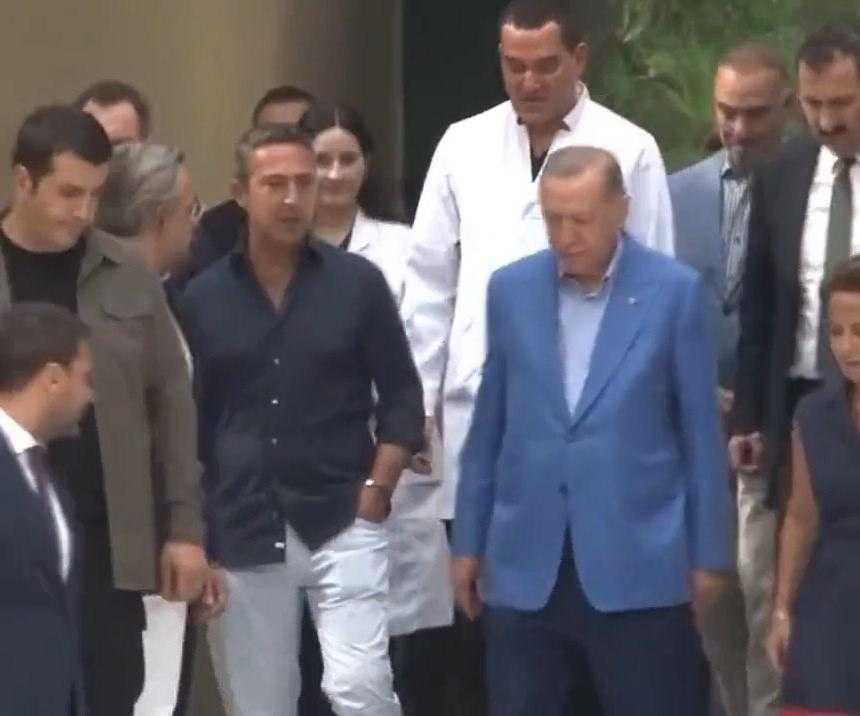 Erdoğan'la Olan Görüntüsü Konuşulan Ali Koç İlk Kez Konuştu! 1 baskan erdoganla olan goruntusu konusulan ali koc ilk kez konustu anlik bir olaydi 1 kkAwHcR5