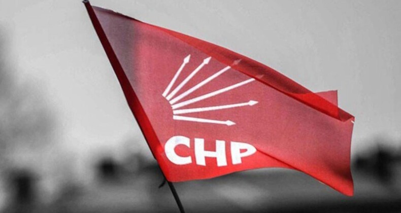 CHP’de Toplu İstifa! Partiyi Topa Tuttular