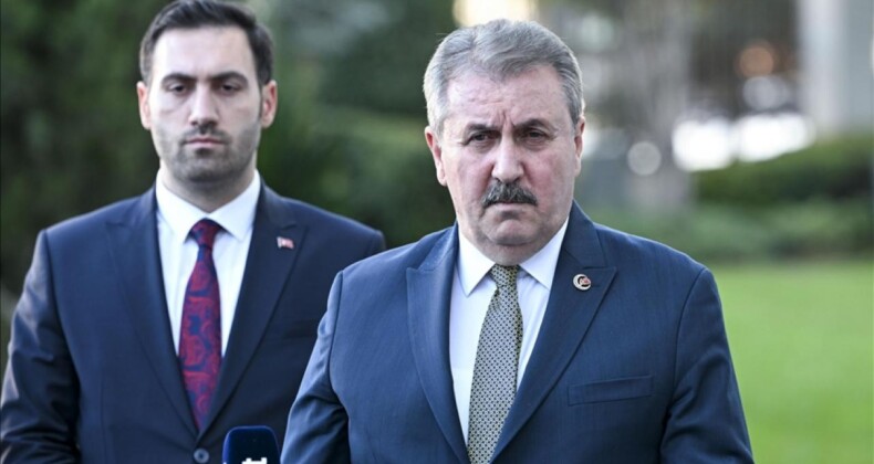 Destici: Gazze’ye Yönelik Bombardıman Durmalıdır