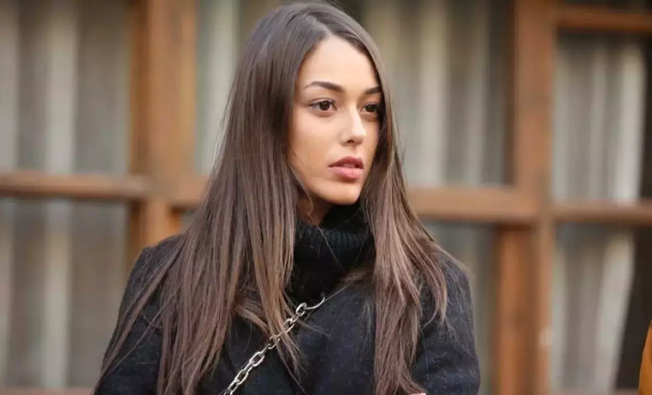 Dilan Çiçek Deniz'den Skandal Paylaşım! Gazze Katliamı Sonrası Fotoğraf Krizi! 1 dilan cicek denizden cukur itirafi16 saat 1558936080 6764