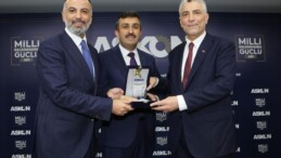 İsra Holding’e “Yılın En Başarılı Holdingi” Ödülü