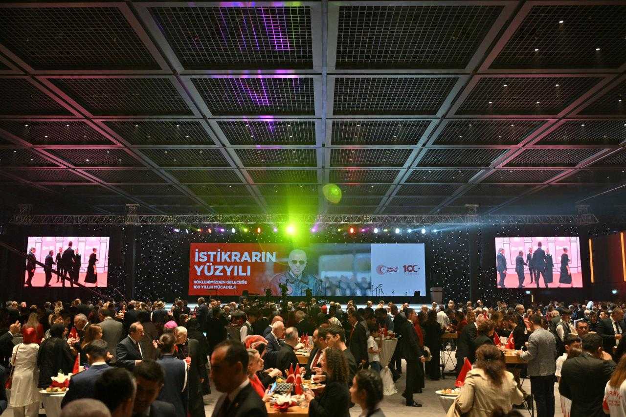 İstanbul Valiliğinde 100. Yıl Programı! Ekrem İmamoğlu da Katıldı 3 istanbul valiliginde 100 yil programi ekrem imamoglu da katildi 3 PdBjdVcH