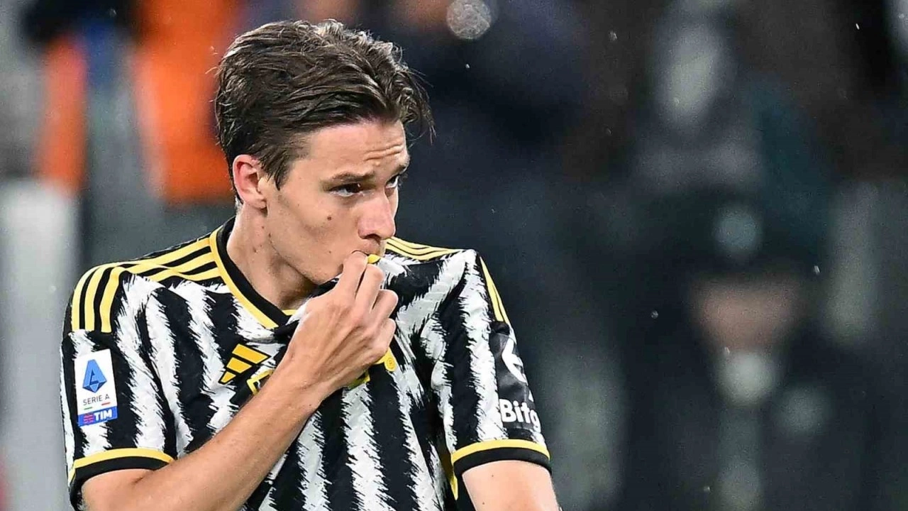Juventus'tan Fagioli'ye Destek 1 italyan futbolcu nicolo fagioli 7 ay men cezasi aldi