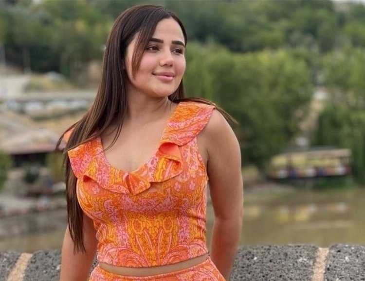 melek azad kimdir 1697632650 633
