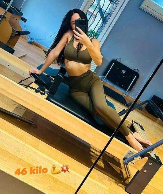 Simge Sağın: Müzikte Zirve, Fiziğinde İkon! 6 simge2