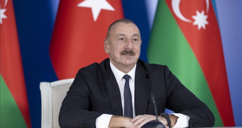 Azerbaycan Cumhurbaşkanı Aliyev’den Türkiye’nin 100. Yılına Duygusal Mesaj