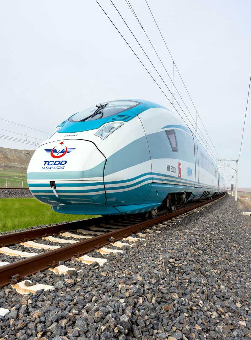 Ulaştırma Bakanı Uraloğlu'ndan Hızlı Tren Müjdesi 2 11377