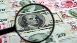 Dolar ve Eurodan Tarihi Rekor: Türkiye Ekonomisinde Döviz Dalgalanması