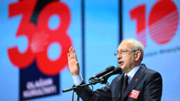 CHP Kurultayında Gergin Anlar: Kılıçdaroğlu’ndan Akşener’e Sert Eleştiriler!