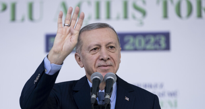 AK Parti’den Yerel Seçimler İçin ‘3 Dönem’ Kararı