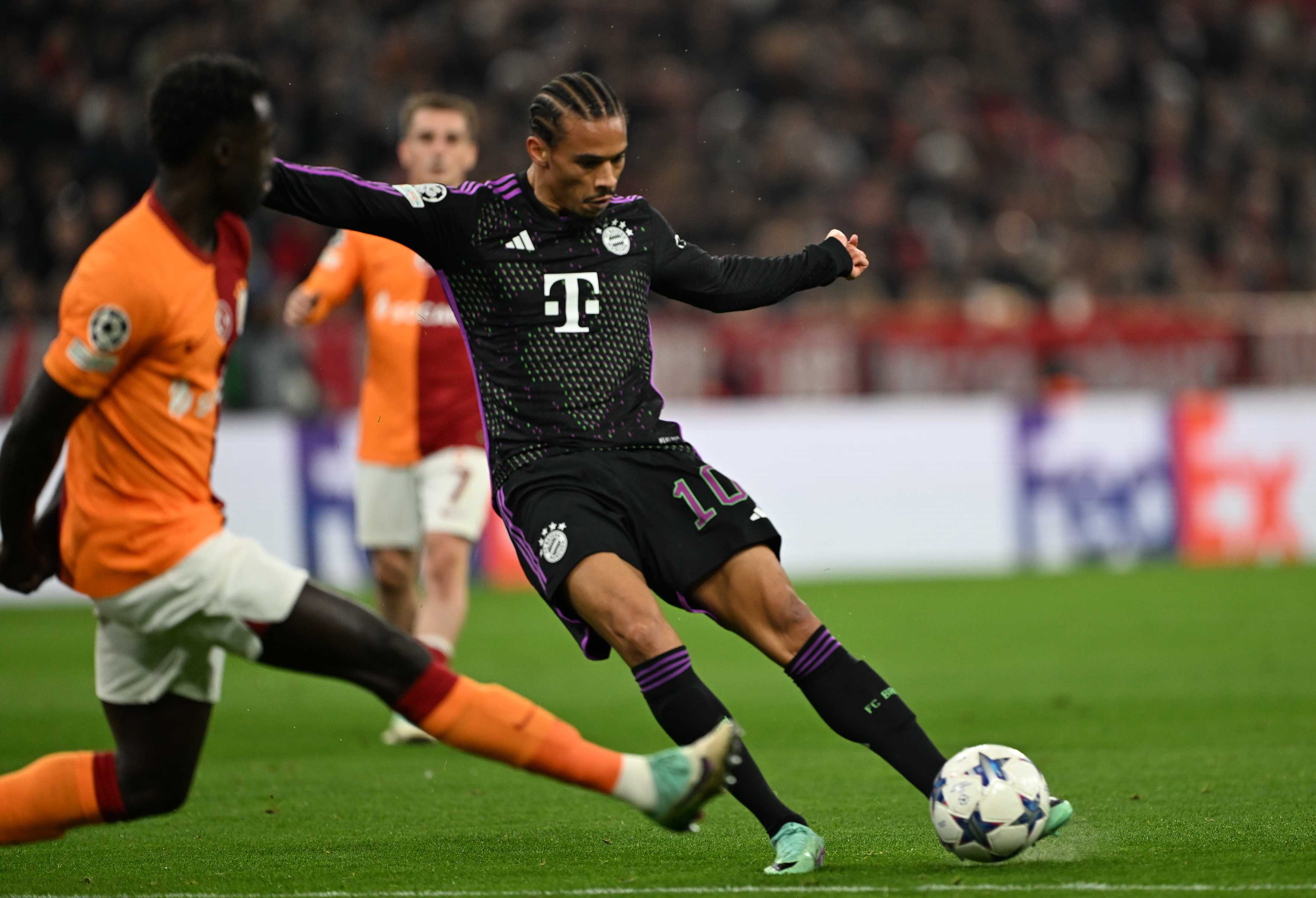 Galatasaray, Münih'te Direndi Ancak Yenik Düştü 3 AA 20231108 32749602 32749601 BAYERN MUNIH GALATASARAY