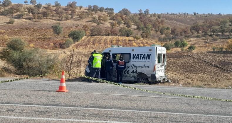 Osmaniye’de Annenin Cenaze Aracını Kaçırdı!