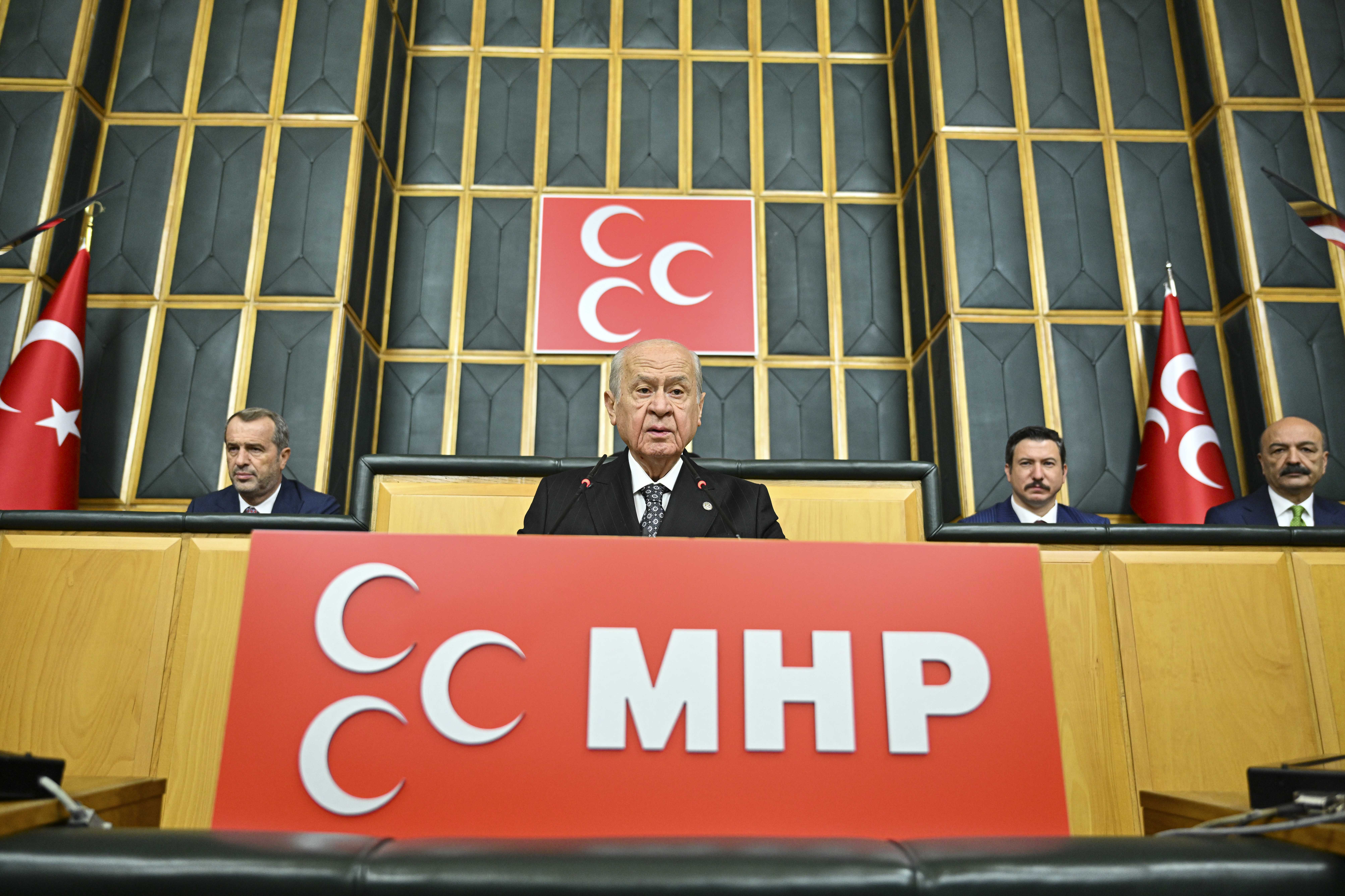 Bahçeli'den AYM'ye Sert Eleştiriler: "Kapatılmalı ya da Yeniden Yapılandırılmalı" 2 AA 20231114 32869227 32869215 MHP TBMM GRUP TOPLANTISI