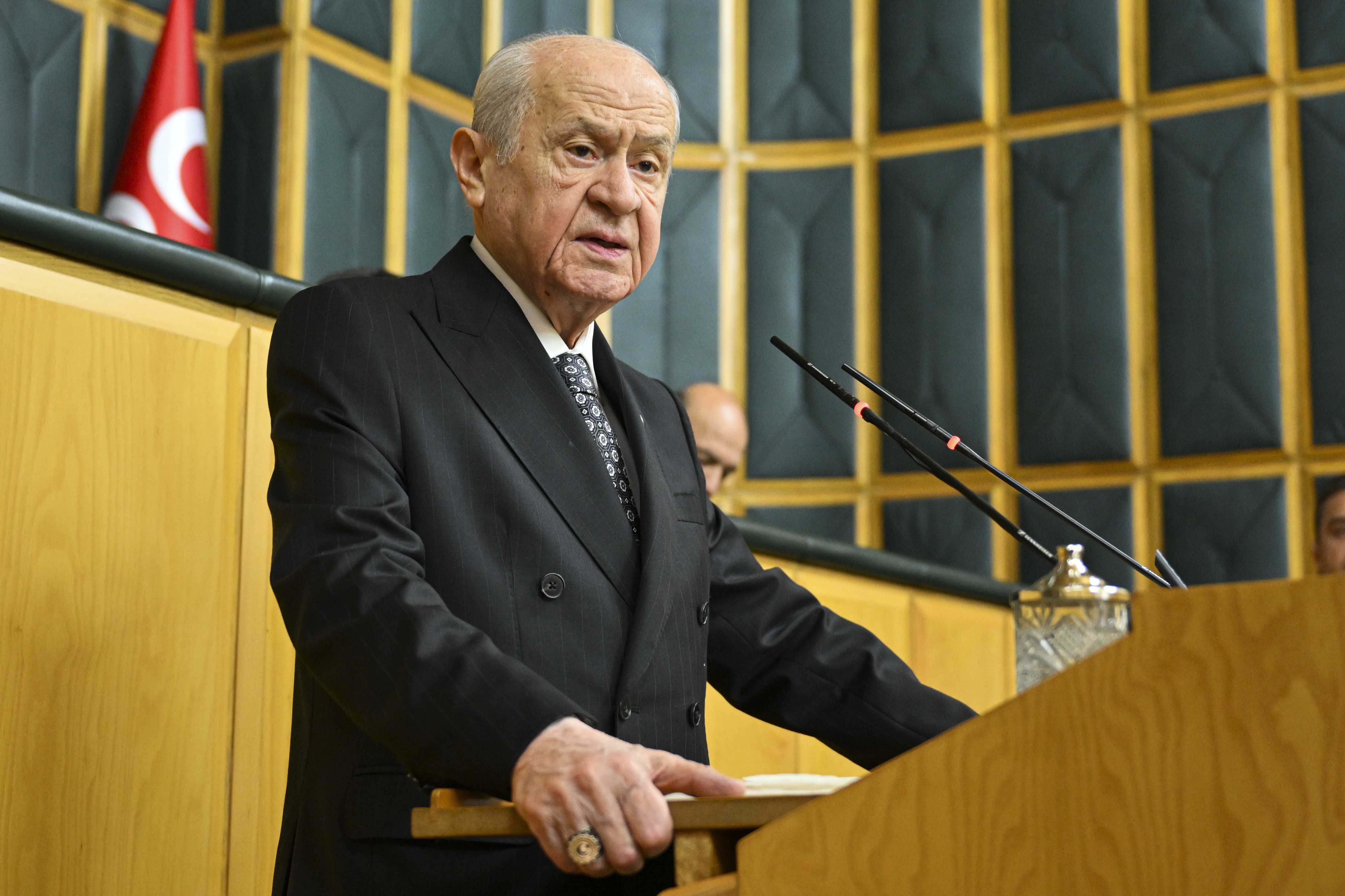 Bahçeli'den AYM'ye Sert Eleştiriler: "Kapatılmalı ya da Yeniden Yapılandırılmalı" 3 AA 20231114 32869227 32869216 MHP TBMM GRUP TOPLANTISI